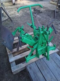 Pluh Obracák v originálu