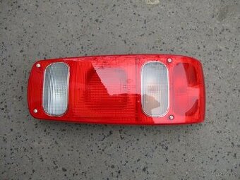 zadní světlo na karavan - 1
