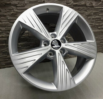 19" Originál Audi Q4 E-tron 5x112 Elroq ID Enyaq