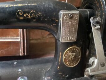 Biesolt & locke, meissen - šicí stroj