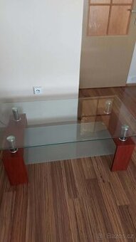 Konferenční stolek