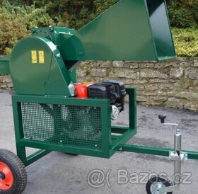 Prodám špalikovač tovární výroby předváděcí stroj