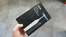 MGW Sonic electric toothbrush