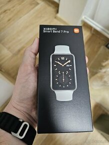 Xiaomi Mi Band 7 Pro - 1