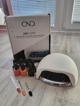 CND Led lampa na nehty