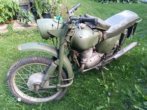 Monark 350 s motorem Jawa 554