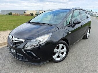 OPEL ZAFIRA 2.0 CDTI //2013 1.MAJITEL KLIMA TAŽNÉ ROZVODY