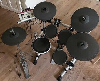 Yamaha DTXpress IV Special - 1