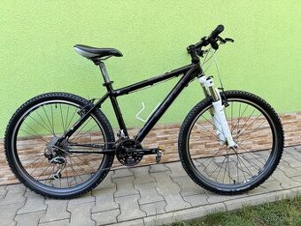Horské kolo SUPERIOR modo DEORE XT + helma GIRO