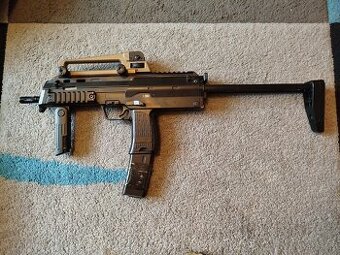 airsoftová zbraň MP7 - 1