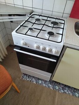Plynový sporák MORA MGN 51100 FW