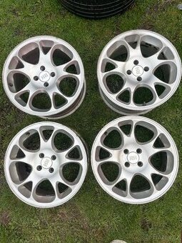 Alu RH R17 8,5 J ET55 +8J ET55 4x100, 205/40 R17 - 1
