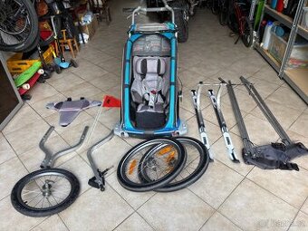 Thule Chariot CX s množstvím příslušenství