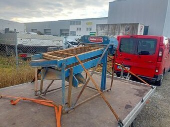 Třídička brambor pouze 12 000,- Kc