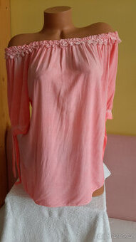 Nový španělský sexy top/halenka uni size (M)