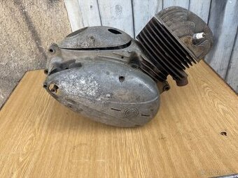 Motor cz 150