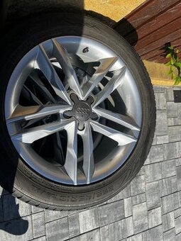 Audi 255/45 R18 zimní pneu