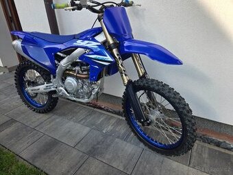 Yamaha YZ450 2025