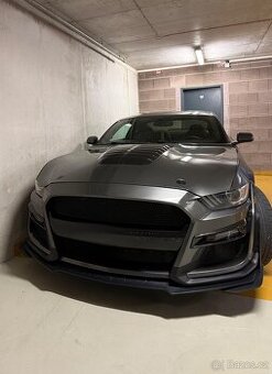 Prodám Ford Mustang Shelby paket