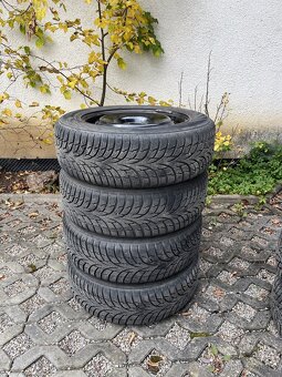 Zimní plechová kola Nokian 185 / 65 / R15 z Hyundai i30