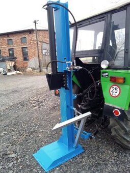 Štípačka za traktor