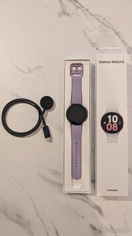 SmartWatch Galaxy Watch 5 (44 mm) stříbrná