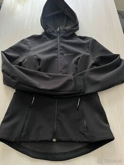 Dámská turistická softshellová bunda QUECHUA vel M
