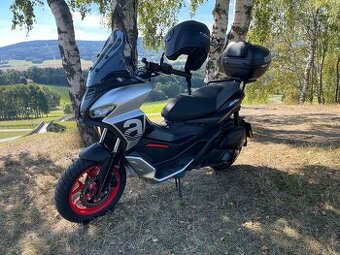 Aprilia sr 125gt