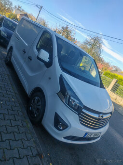 Vivaro 2017 Navigace1.6Dci 92 kW 220tkm Tempomat Supr stav