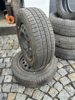 Nexen 195/60 R16C Zimní pneumatiky