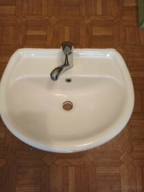 Keramické umyvadlo 50 cm