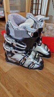 Dámské / dívčí lyžáky (přeskáče) vel. 22.5-23.5 (275mm)