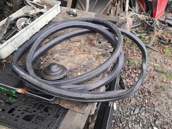 VW T5 guma pyrelka do šoupacích dveří transporter