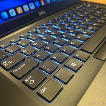 Prodám Dell Latitude 7490 – i5-8350U, 16GB RAM, 256GB NVMe