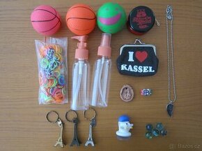 Mix drobností hraček