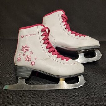 Dětské zimní brusle vel 33