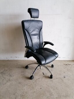 Kožené kancelářské křeslo