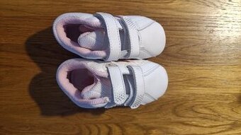 Dětské capáčky Adidas, vel. 19