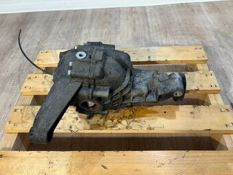 //Přední diferenciál Mercedes ML163 2.7CDi//