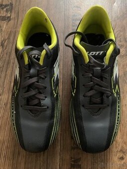 lisovky Lotto SOLISTA 700 VIII FG vel.31