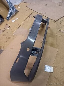 Škoda Fabia 3 přední nárazník 6v0807221 s dírama na ostřik