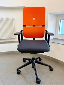 kancelářská židle Steelcase Please