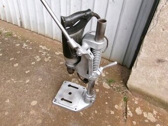 retro stolní vrtačka narex