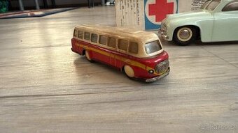 AUTOBUS ŠKODA RTO 706 OMNIA POHORELÁ