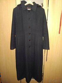 Flísový kabát s kapucí vel. 46