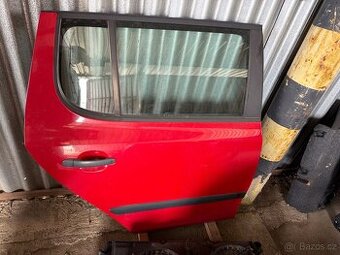 Škoda Fabia 2 pravé zadní dveře