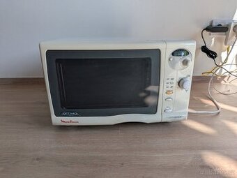 Mikrovlná trouba za odvoz