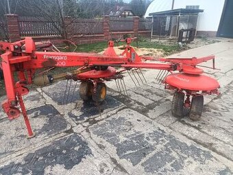 Kombinovaný obraceč - shrnovač FRANSGARD