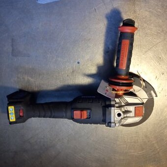 Aku rozbrušovačka parkside