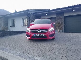 Mercedes Benz B200 AMG